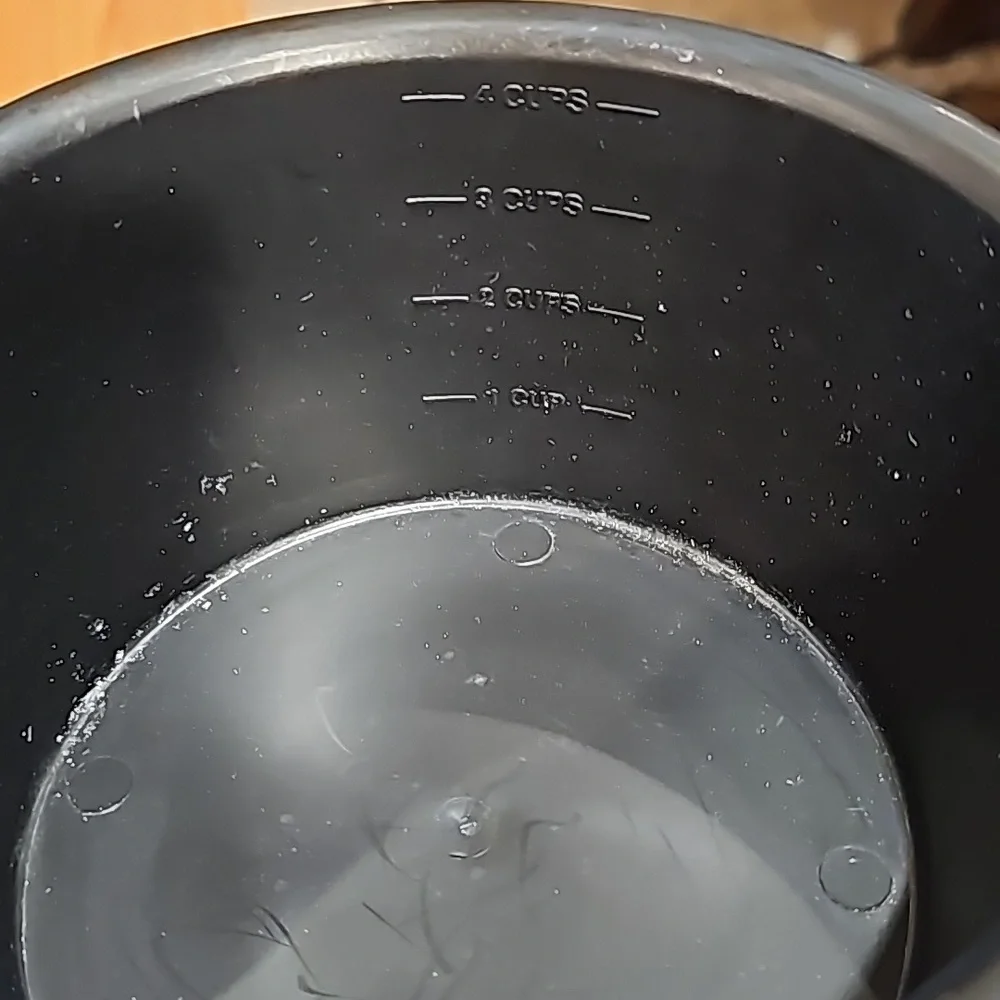 THE PAMPERED CHEF 4 CUPS 1 QUART MICROWAVE STEAMER COOKER